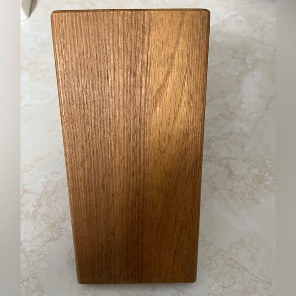 Cutco 8 slot knife block - Picture 4 of 5